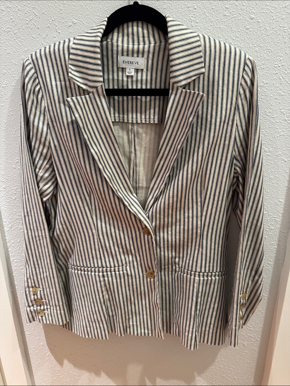 Evereve Striped Linen-Blend Blazer in Cream and Navy (NWOT) Size S